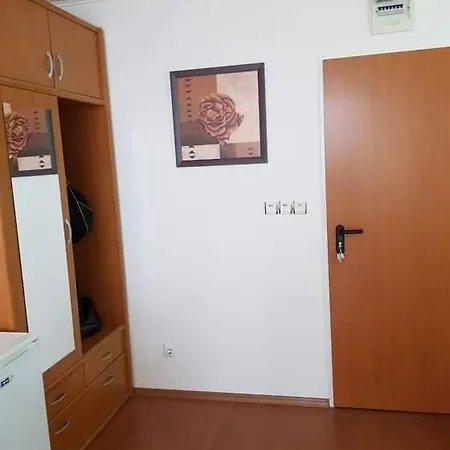Appartement Rainbow 1 *